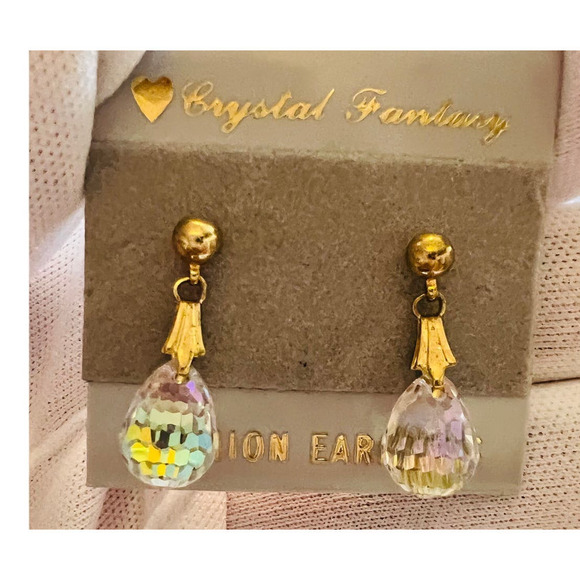 Elegant Vintage Aurora Borealis Crystal Pendulum Drop Earrings - Picture 2 of 3